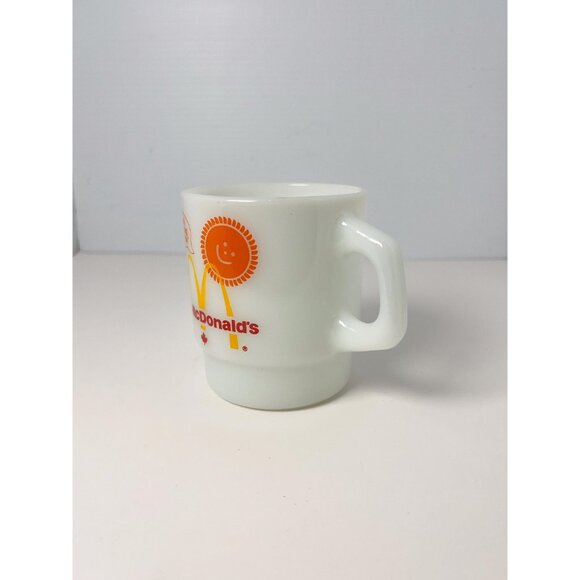 Vintage McDonalds Good Morning Canada coffee mug - Milk Glass by Anchor Hocking - Picture 4 of 7